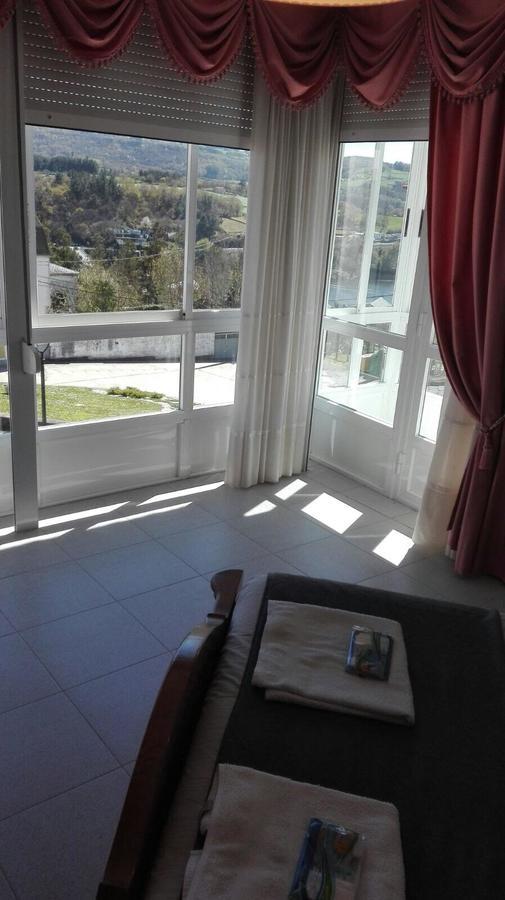 Apartamentos Loyo Portomarin Exteriér fotografie